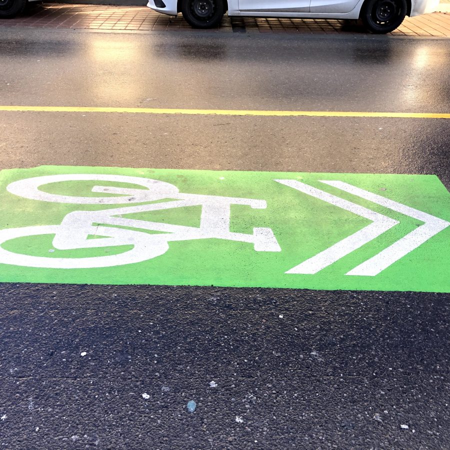 bike lane green